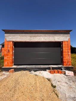 Garážové brány, tieniaca technika, okná - 8