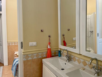 BA I. Na prenájom 5 izbový byt v centre - 8