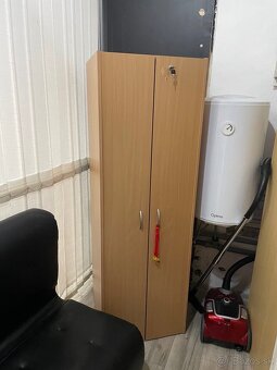 Predám zariadenie kaderníctva a iné - 8