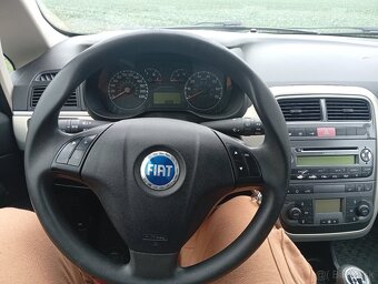 Predám Fiat Punto geande 1.4 benzín 57 kw - 8