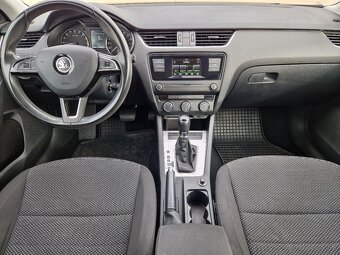 Škoda Octavia Combi - 8