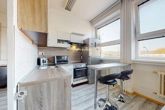 Predaj - moderne zariadená garzónka – Stará Vajnorská BA III - 8