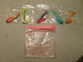 KIZLYAR originálne doplnky na nože-šnúrky s prstencom - 8