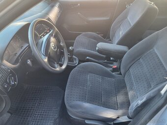 VOLKSWAGEN GOLF 1.9TDI - 8