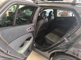 Kia Sportage 1.6 T-GDi FWD M6 MY25 EDÍCIA 30 - 8