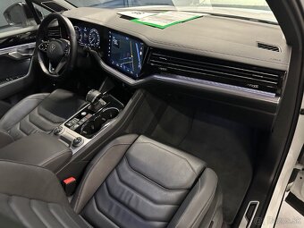 Volkswagen Touareg 3.0 V6 TDI R-Line 4Motion - 8