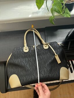 Michael Kors veľká kabelka do ruky aj na plece - 8