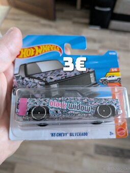 Hotwheels - 8