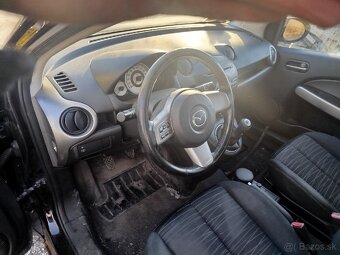 Predám Mazda 2 1.4T Diesel 50kw - 8