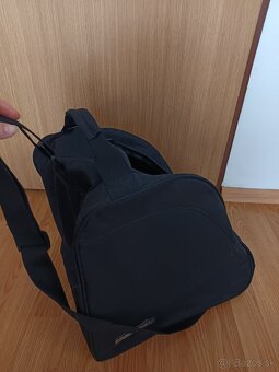 Korčule, chrániče a taška na korčule - 8