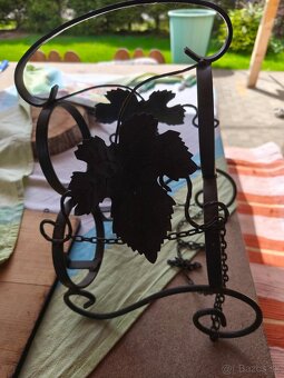 stojan na víno kovový - 8