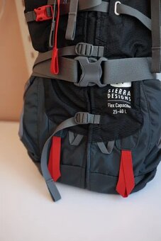 Sierra Designs Flex Capacitor 25-40 m/L turistický batoh - 8