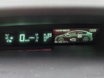 Toyota Prius 1,8 Hybrid 73kw - 8