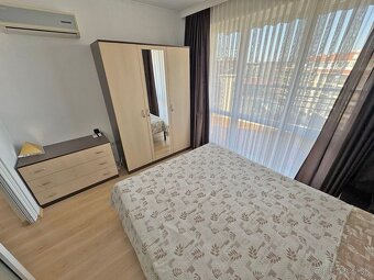 Panoramatický apartmán s jednou spálňou a veľkou terasou v e - 8