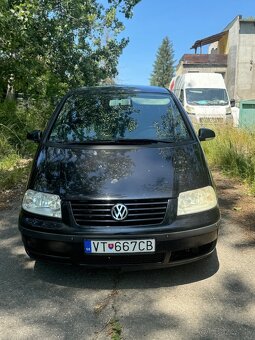 Vw sharan 1.9 tdi 96 kw 2004 7 miestne - 8
