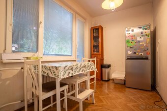 2 IZBOVÝ BYT 65m² S BALKÓNOM na HLINY 8 - 8