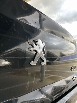 Peugeot 407 2.0 HDi (100kW) – Top stav, koža, 2x kľúč - 8