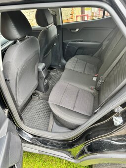 KIA Stonic 1.0 T-GDi Gold - 8