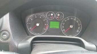 Ford Fusion - 8