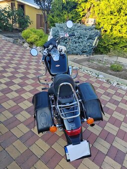 Honda shadow spirit - 8
