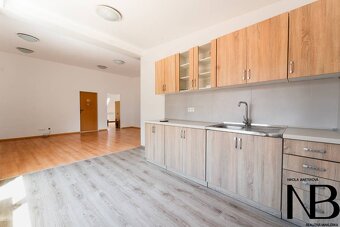 Na predaj polyfunkčný dom v centre Trenčína – Palackého ulic - 8