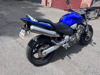 Honda hornet 900 - 8