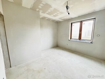 NOVOSTAVBA V PEKNEJ LOKALITE - 8