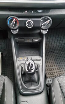 Kia Rio 1.2 - 8