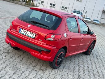 Na predaj PEUGEOT 206+,1.4i,54kw,r.v.2012 - 8