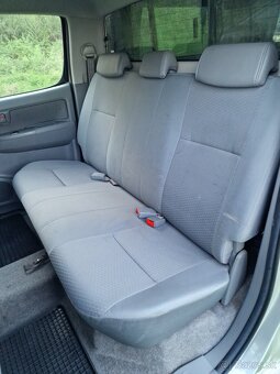 Toyota Hilux 2.5 D-4D 4X4 UZÁVIERKA - 8