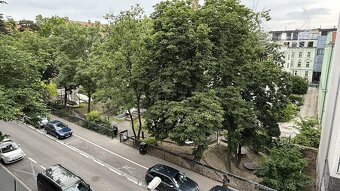 TOP 2I BYT PRIAMO V CENTRE BRATISLAVY S BALKÓNOM A LOGGIO - 8