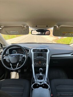 Ford Mondeo 2.0 TDCi titanium mk5 - 8