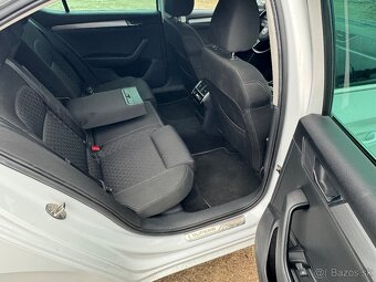 Škoda Superb 2.0TDi 140kw DSG 2017 LED Matrix Keyless - 8