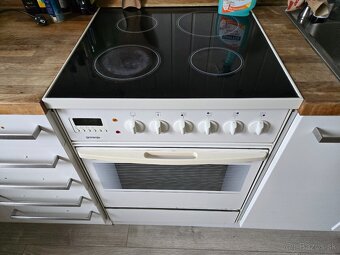Predam za 490,- EUR zanovnú IKEA kuchyňu vrátane spotrebičov - 8