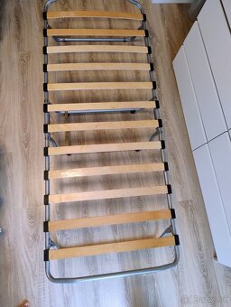 Rozkladacia posteľ. 190 × 80 cm. - 8