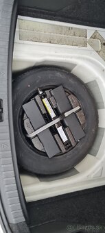 Skoda Scala 1.6tdi  model 2020 - 8