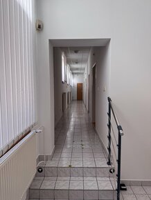 Na predaj budova v Trnave v centre mesta (1014 m²) - 8