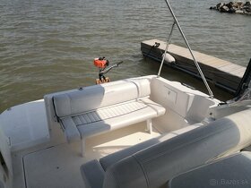 Predám Bayliner Ciera 2655 - 8