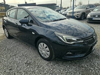 Opel Astra 1.4 Selection 74kW 100HP M5 Rezervované - 8