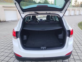 Hyundai x35 2.0 CRdi Style 4wd R.V.2011 Panorama - 8