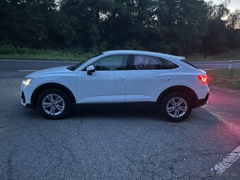 Predám Audi Q3 S-line 1.5 eTFSI 110kW - 8