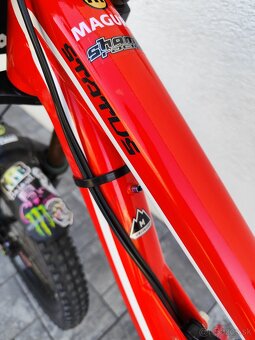 Specialized Status M - 8