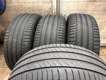 225/55R17 letne - 8