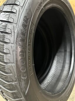 Zimné pneumatiky Goodyear 225/50R17 - 8