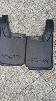 Toyota Hilux 2020-25 - 8