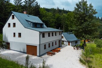 Exkluzívny areál v srdci prírody – ideálny na podnikan - 8