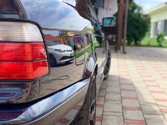 BMW 3 Coupé 320i - 8