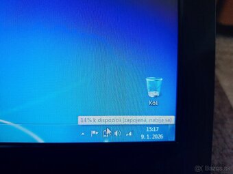 Predám mini notebook Asus EeePC 1011PX - 8