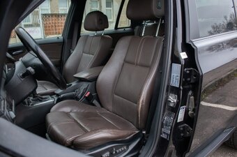 BMW X3 xDrive 2.0d A/T - 8