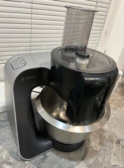 Bosch MUM 58M59 1000w kuchynsky robot - 8